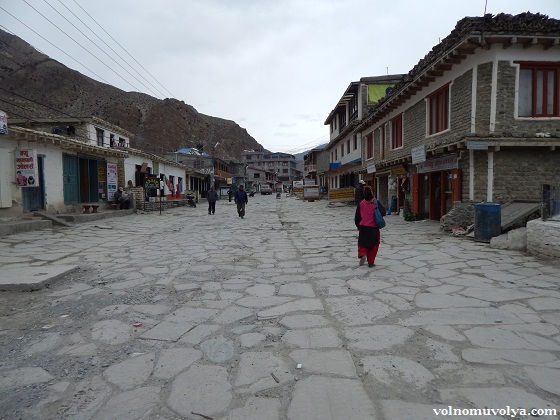 Джомсом-трек