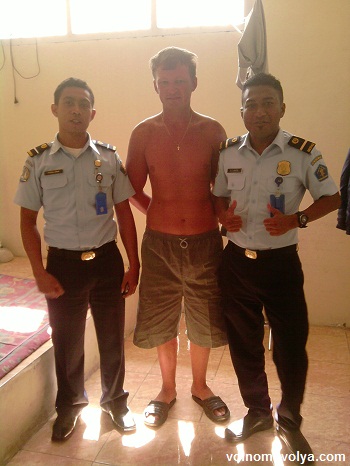 Макс-в-миграционке