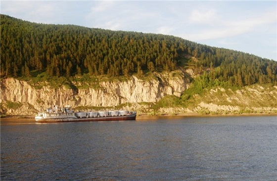 по-реке-лена