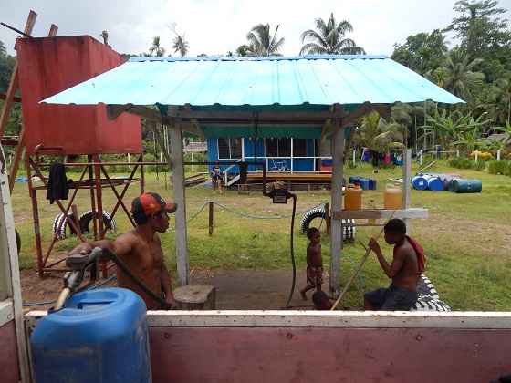 бензаколонка в ванимо